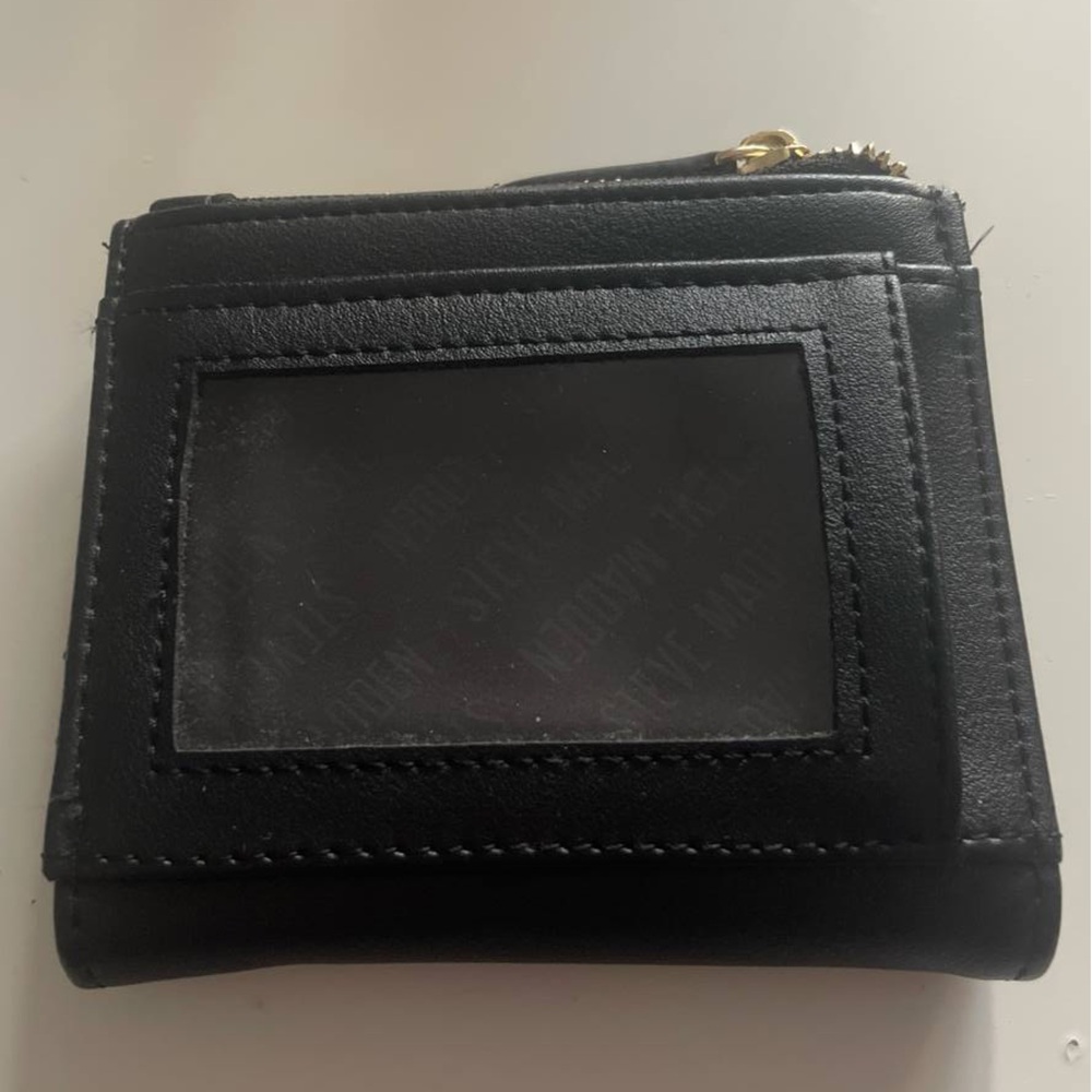Steve Madden Black Wallet with Gold Detail - Picture 3 of 6